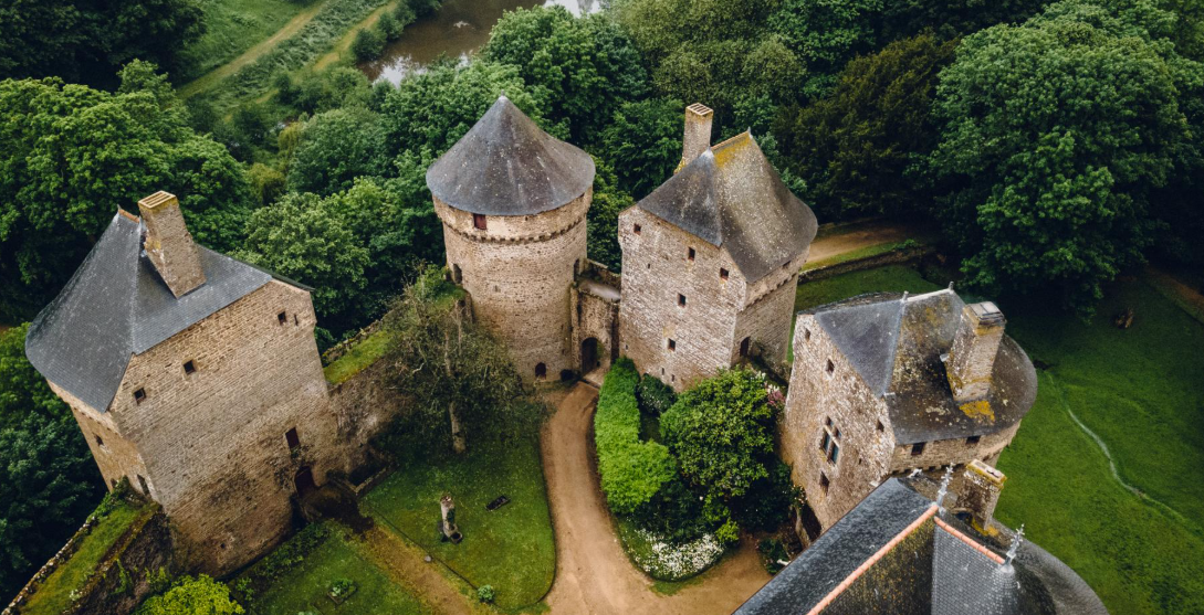 Castle Lassay, Lassay-les-Châteaux, France